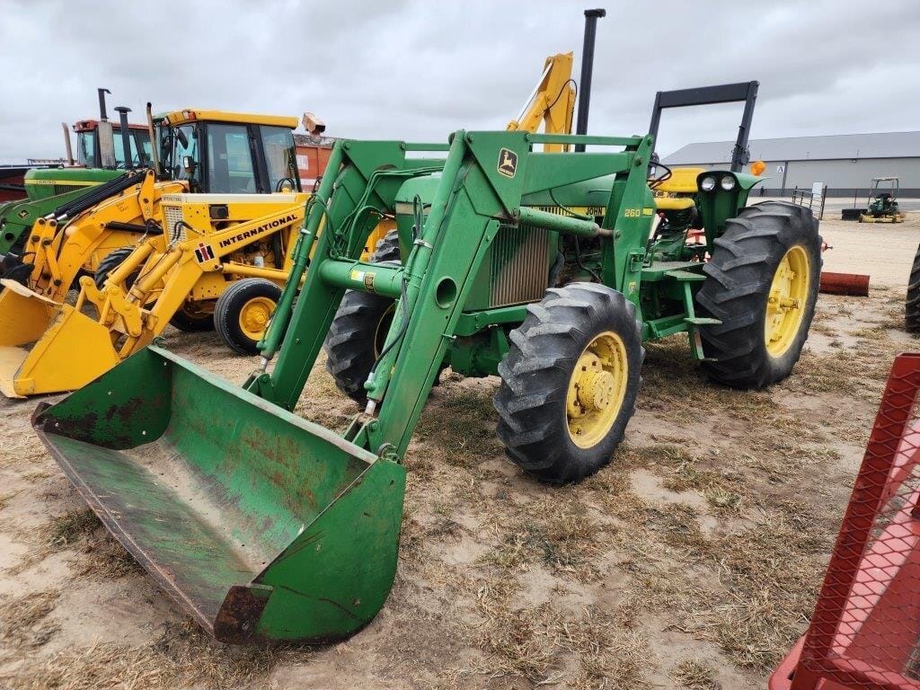 Main image John Deere 2950