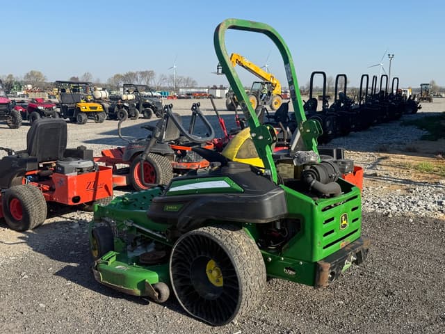 Image of John Deere 2950R equipment image 4