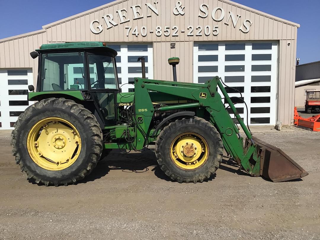 Image of John Deere 2955 Primary image