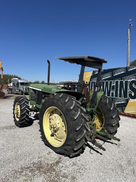 Image of John Deere 2955 equipment image 1