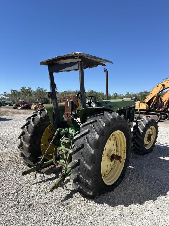 Image of John Deere 2955 equipment image 3