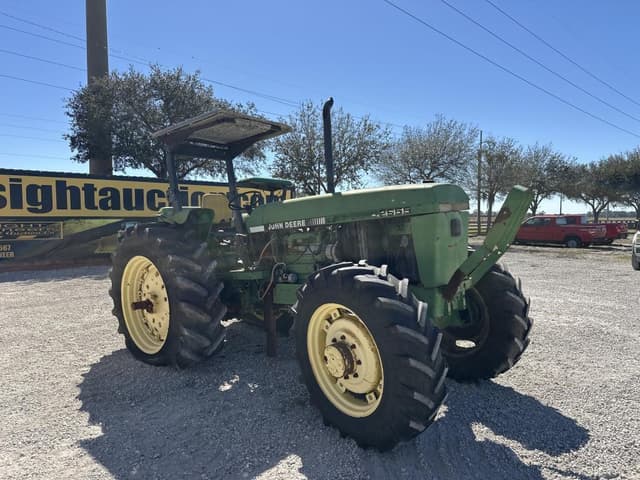 Image of John Deere 2955 equipment image 4