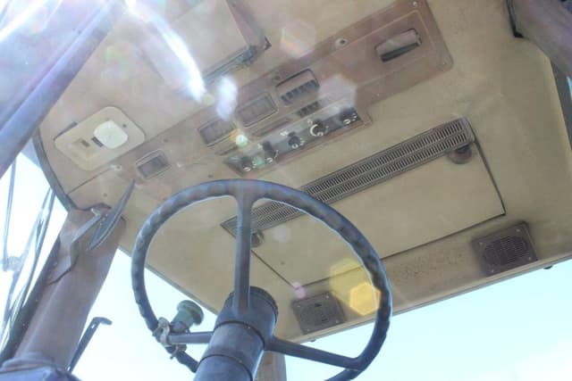 Image of John Deere 2955 equipment image 4