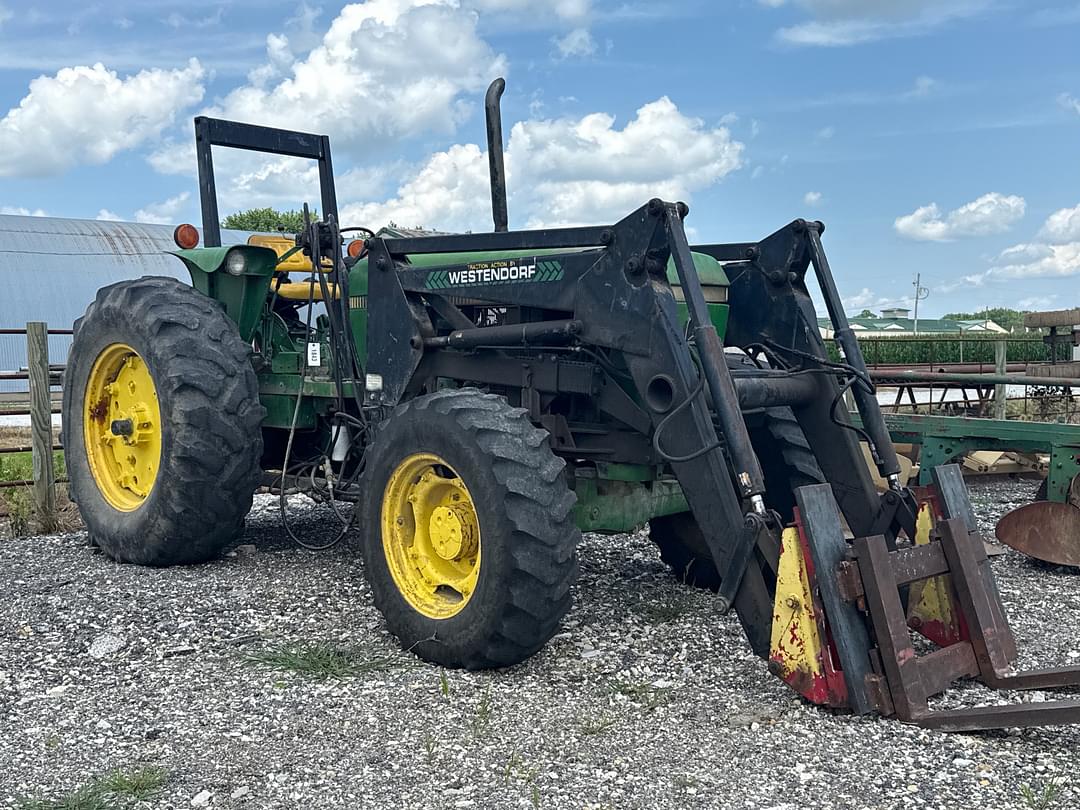Image of John Deere 2955 Primary image