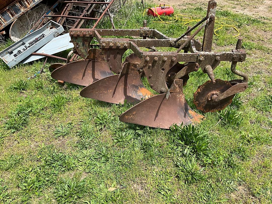 Image of John Deere 416 Image 0