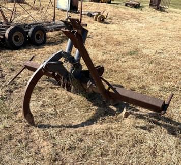 Main image John Deere 23B-02