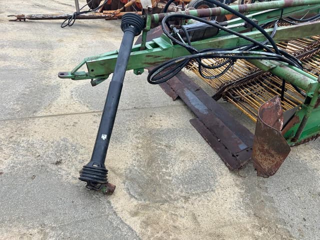 Image of John Deere 30 equipment image 1