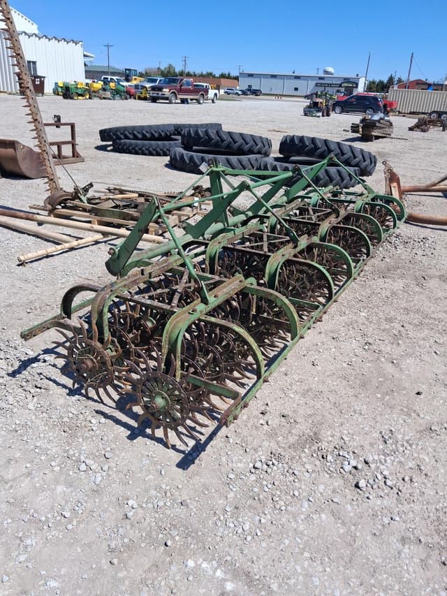 Image of John Deere 30 equipment image 3