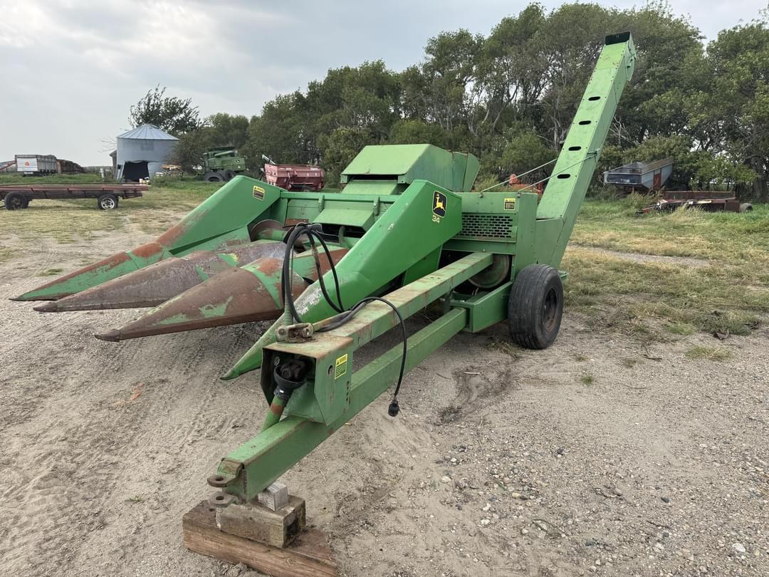 Image of John Deere 300 Primary image