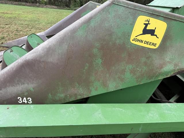 Image of John Deere 300 equipment image 3