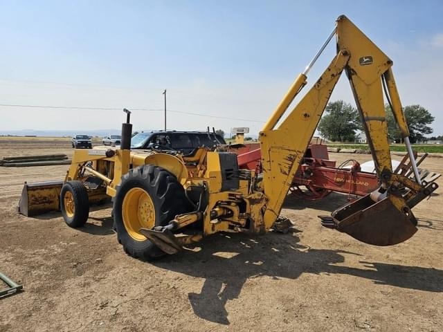 Image of John Deere 300 equipment image 3