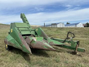 Main image John Deere 300