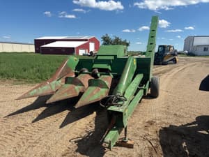 John Deere 300 Image