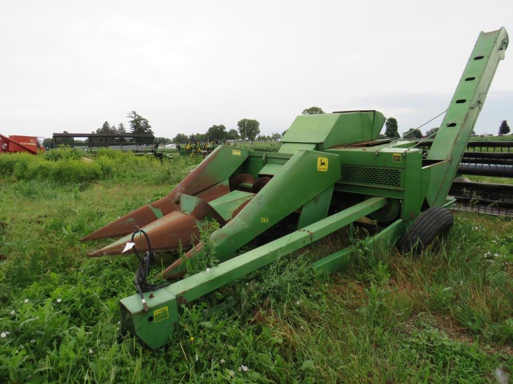 Image of John Deere 300 Primary image