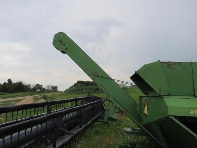Image of John Deere 300 equipment image 4
