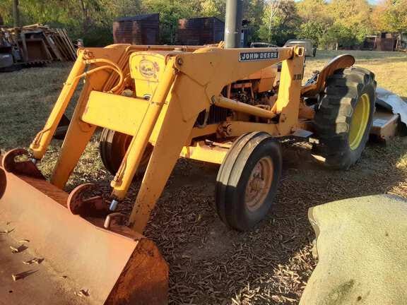 John Deere 300 Equipment Image0