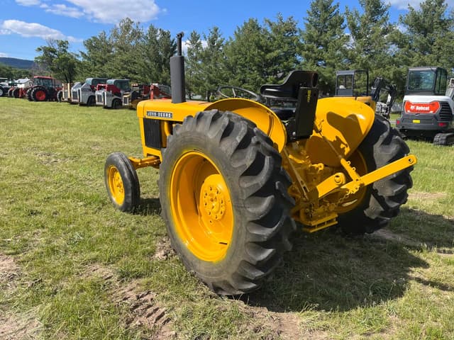 Image of John Deere JD300 equipment image 2