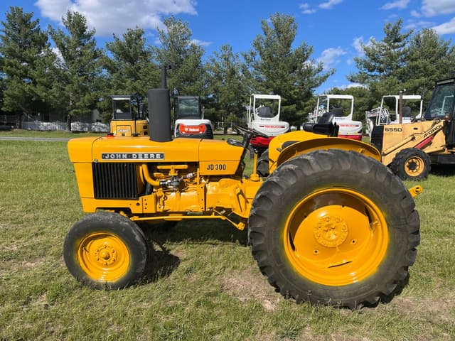 Image of John Deere JD300 equipment image 1