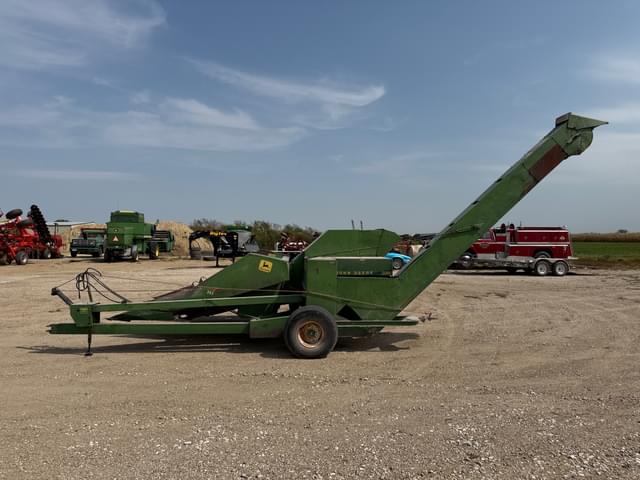 Image of John Deere EQ300 equipment image 3