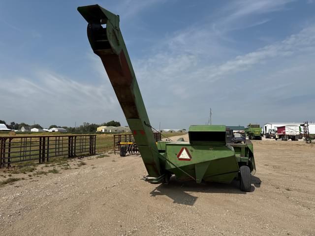 Image of John Deere EQ300 equipment image 4