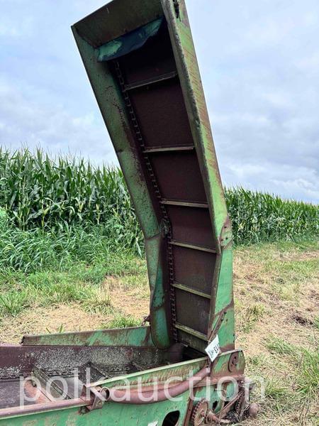 Image of John Deere 300PL equipment image 4