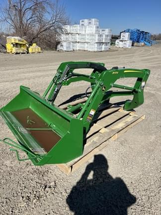 Main image John Deere 300E