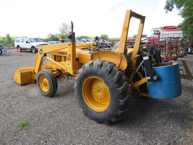 Image of John Deere 301 equipment image 2
