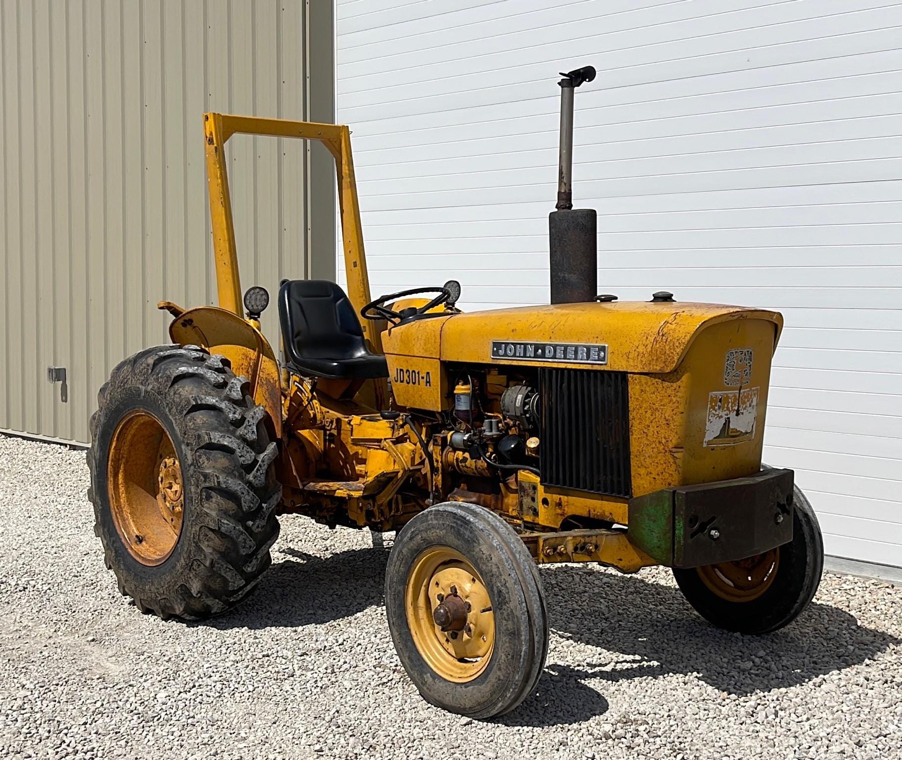 Main image John Deere 301A