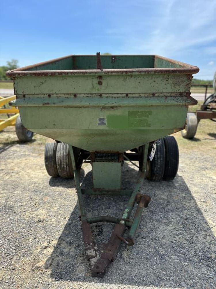 John Deere 301 Chemical Applicators Fertilizer Applicators Dry for