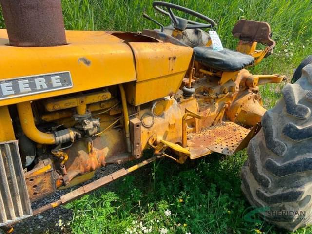 Image of John Deere 301 equipment image 3