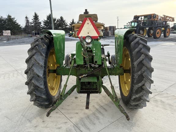 Image of John Deere 3010 equipment image 3