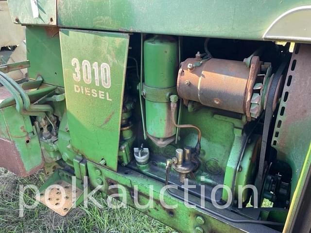 Image of John Deere 3010 equipment image 3