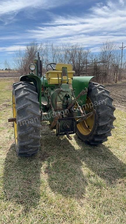 Image of John Deere 3010 equipment image 4