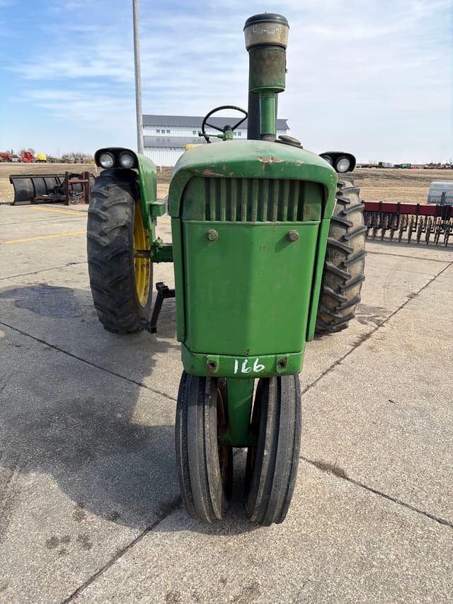 Image of John Deere 3010 equipment image 1