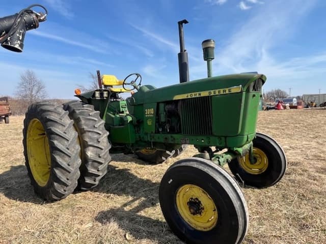 Image of John Deere 3010 equipment image 2