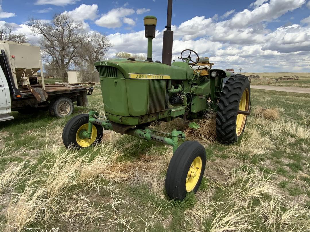 Image of John Deere 3010 Primary image