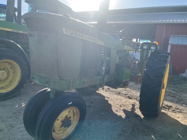 Image of John Deere 3010 equipment image 2