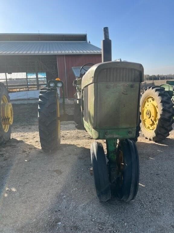 Image of John Deere 3010 equipment image 1