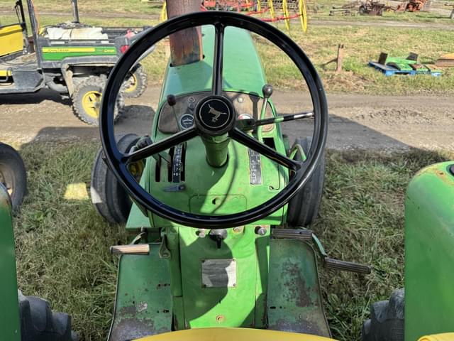 Image of John Deere 3010 equipment image 4