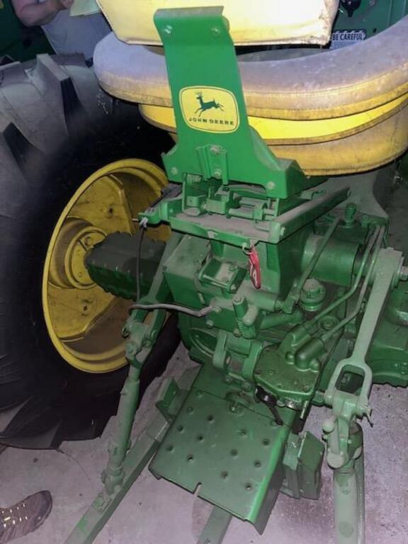 Image of John Deere 3010 equipment image 3