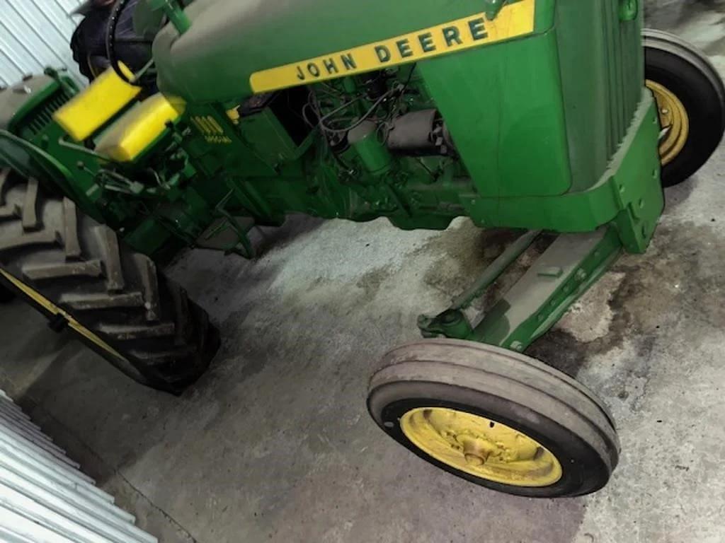 Image of John Deere 3010 Primary image