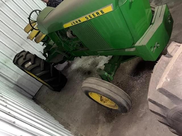 Image of John Deere 3010 equipment image 1