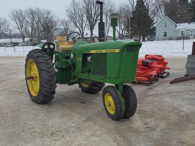Image of John Deere 3010 equipment image 2