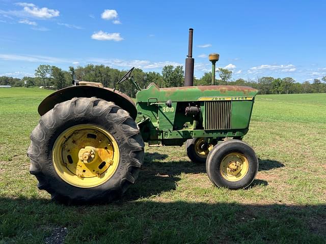 Image of John Deere 3010 equipment image 4