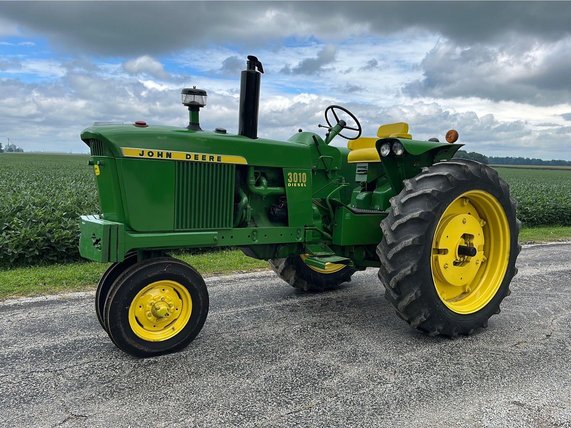 Main image John Deere 3010