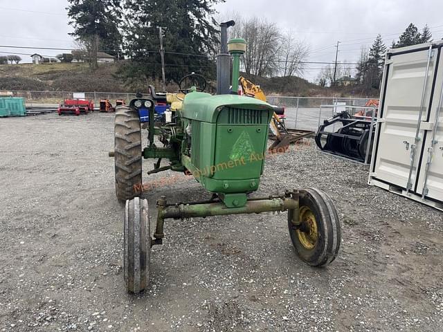 Image of John Deere 3010 equipment image 3