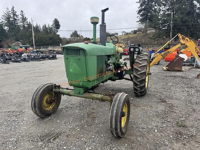 Image of John Deere 3010 equipment image 4