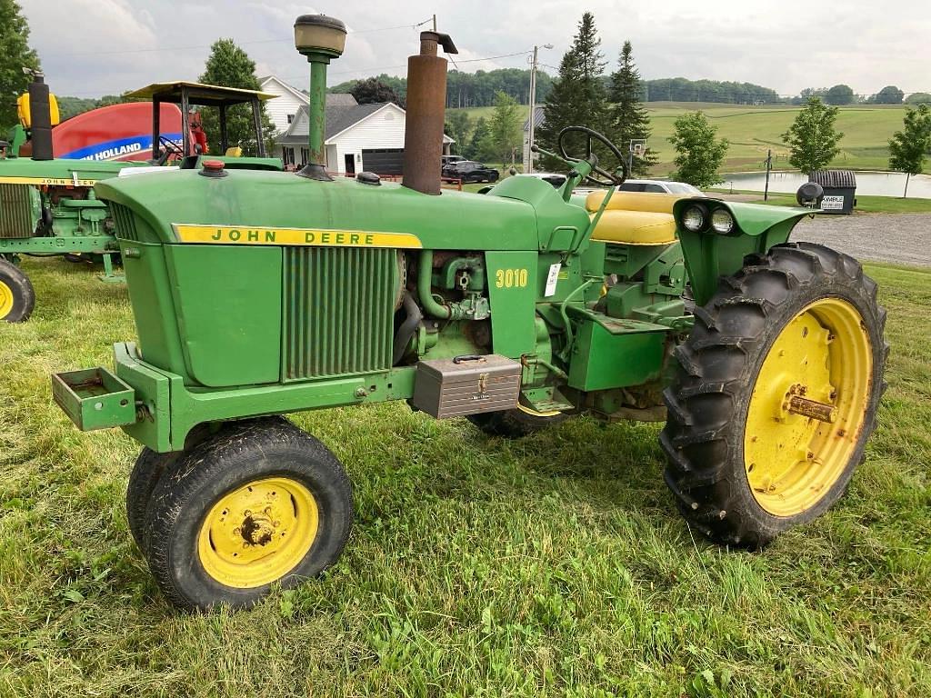 Image of John Deere 3010 Primary image