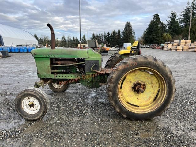 Image of John Deere 3010 equipment image 3