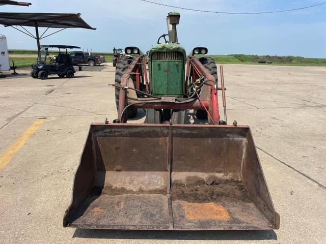 Image of John Deere 3010 equipment image 1